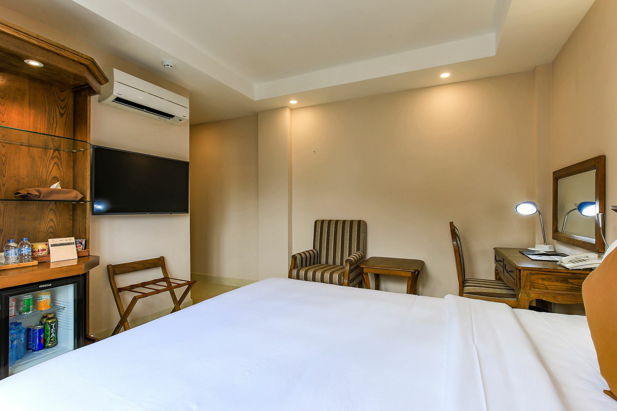 Hoang Lan Hotel Ciudad Ho Chi Minh  Exterior foto